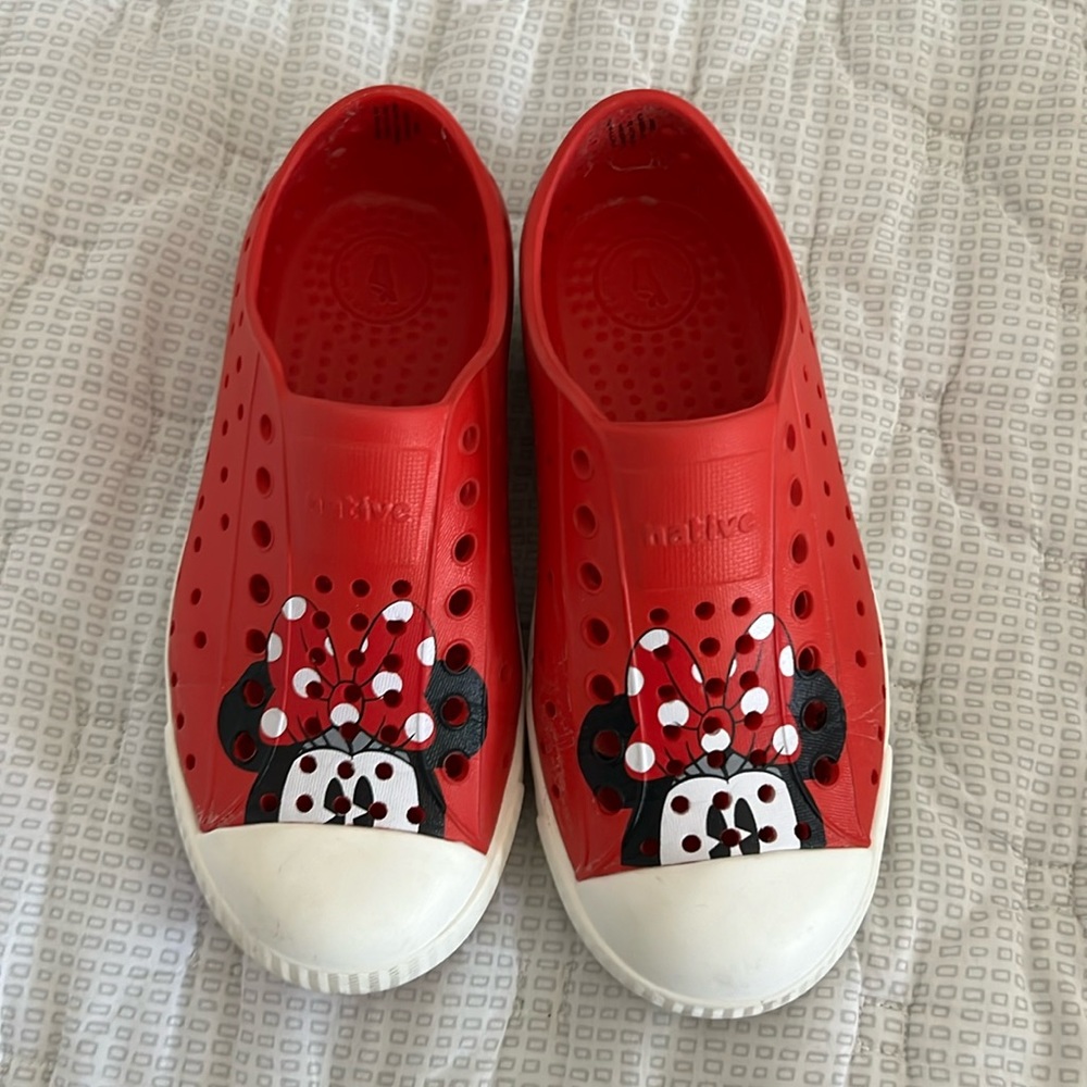 Used Minnie Native Shoes